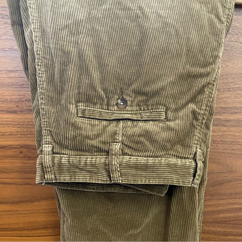 Eddie Bauer - Corduroy pants